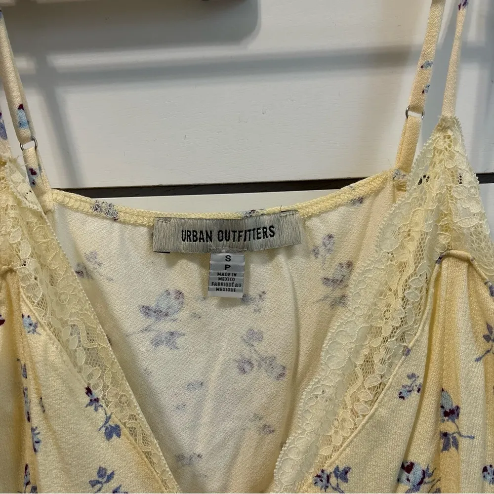 Urban Outfitters Cream Floral Tie Front Top - Image 5
