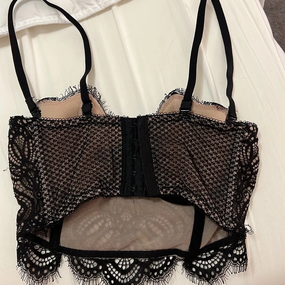 Dynamite Black lace crop top from - Image 2