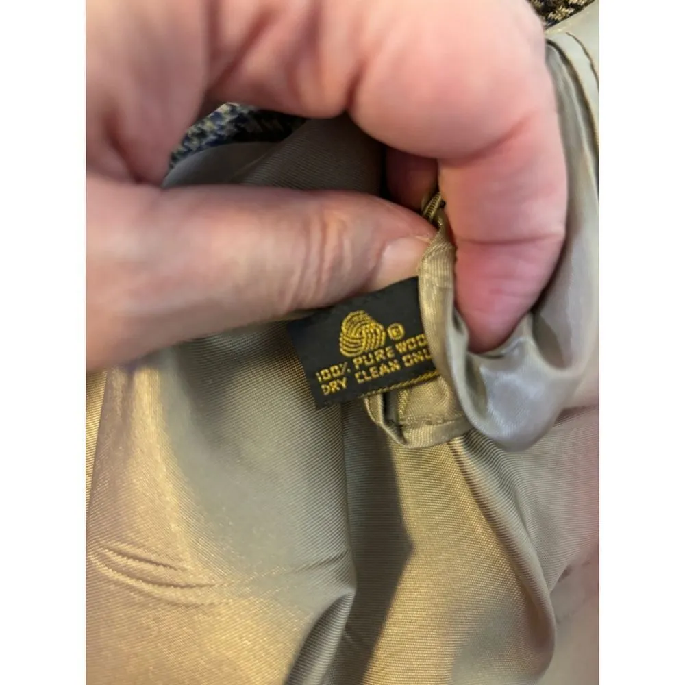 Men's Brooks Brothers Blazer, Brown & Blue Plaid, Size 42R - Image 9