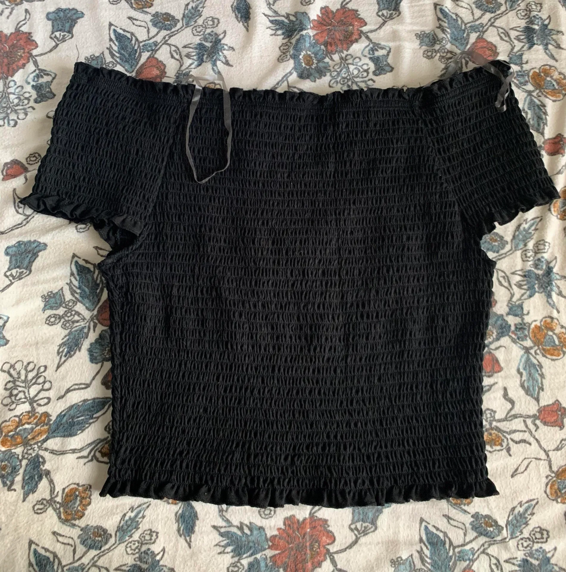 Rue 21 Crop Top - Image 2