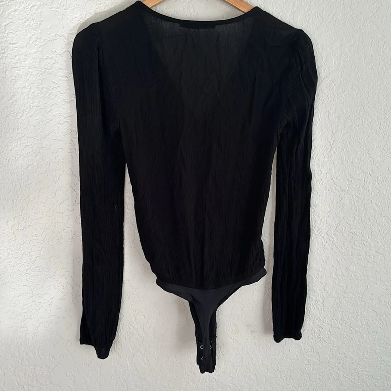 Abercrombie & Fitch Black Gauzy Crinkly Bodysuit Thong Long Sleeve Date Night XS - Image 6