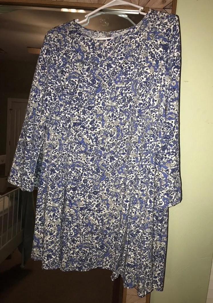 Old Navy Dress - Image 3