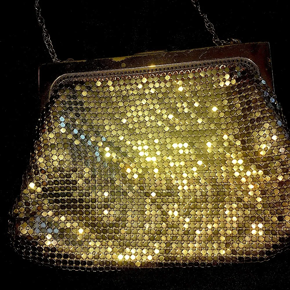 Vintage Whiting & Davis Gold Mesh Evening Bag - Image 2