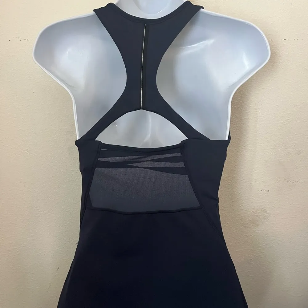 Lululemon Tank Top Womens Navy Blue Size 6 W 13’ L 25’ approx gym athletic - Image 2