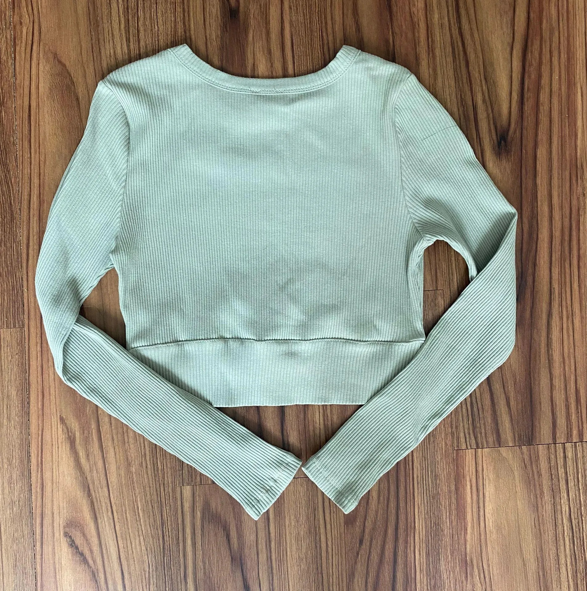 Cotton On Cropped Long sleeve - Image 2