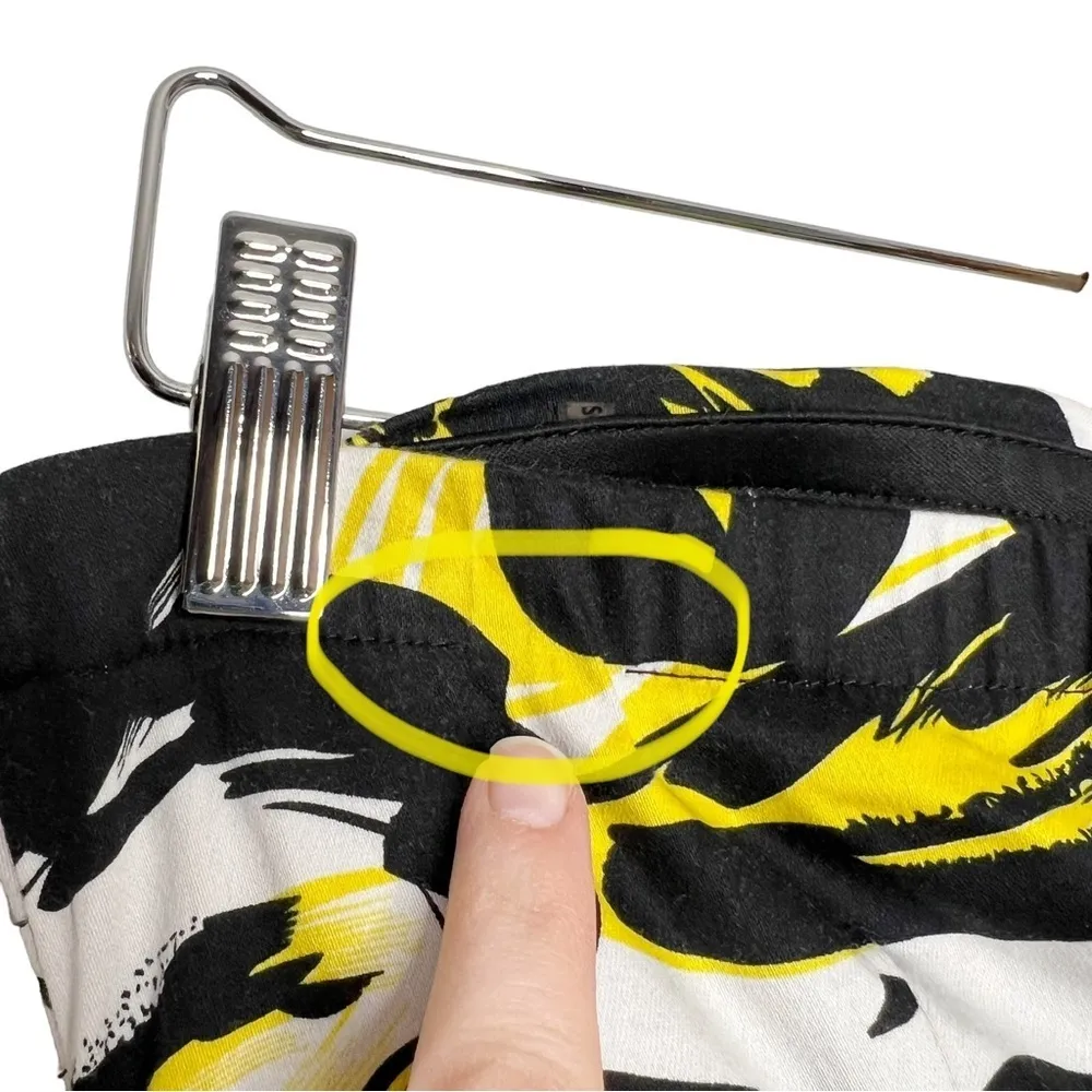 Snap Strapless Black, White, Yellow Floral Cocktail Party Dress Size undefined - Image 8