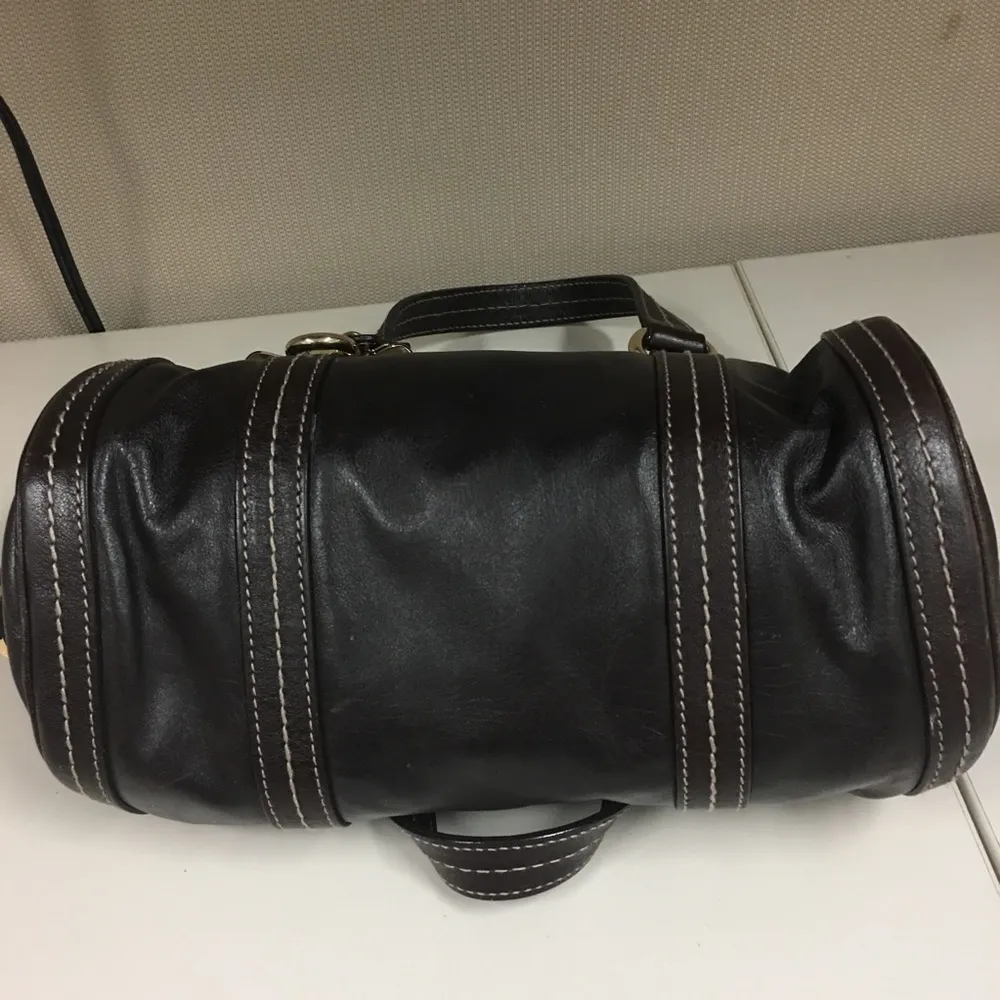 Gucci Boston Style Handbag Authentic - Image 2