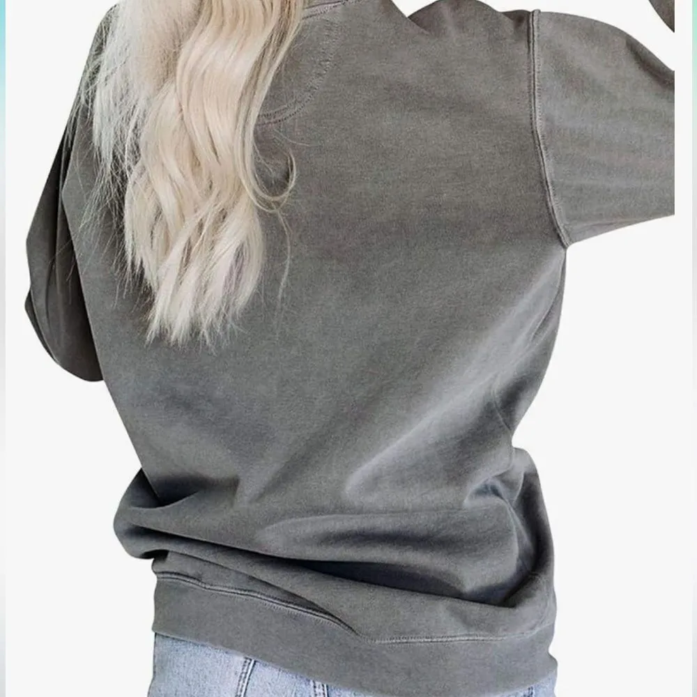 Cute gray sweatshirt with fun sayings on front! Size undefined - Image 7