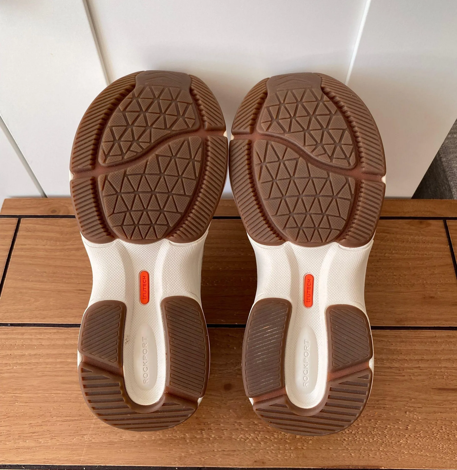 Prowalker Wedge Sneakers 5.5 - Image 5