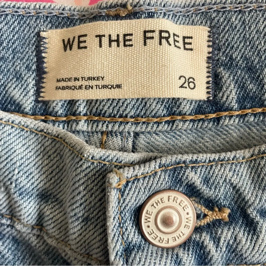 Free People We The Free Sun City Capris Jeans in Pale Indigo - Image 6