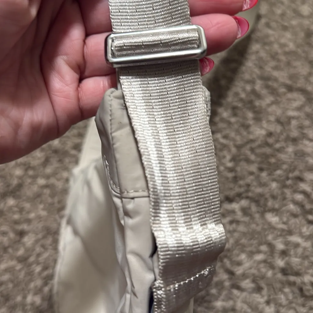 ATHLETA all about crossbody bag or shoulder bag tanish ivory nude color - Image 5