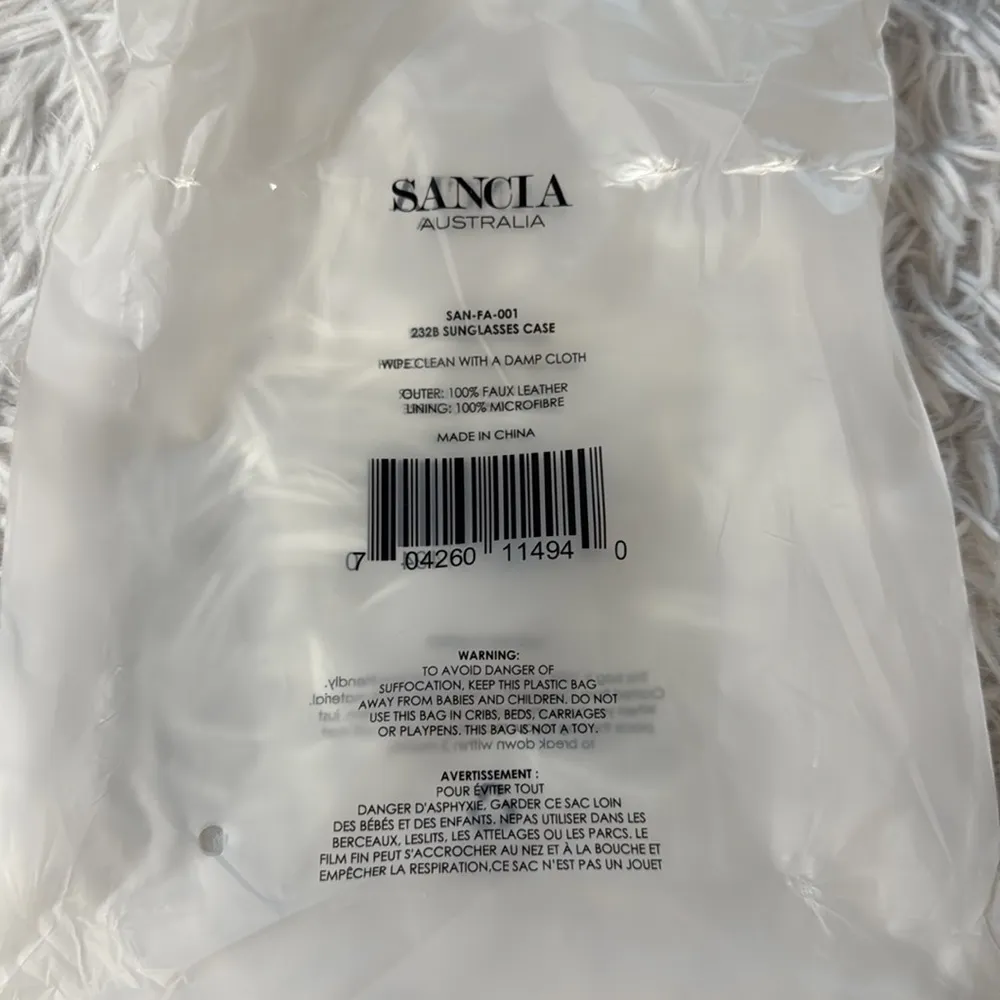 Sancia SUNGLASS CASE (THREE COMPARTMENTS) NWT Tan - Image 5