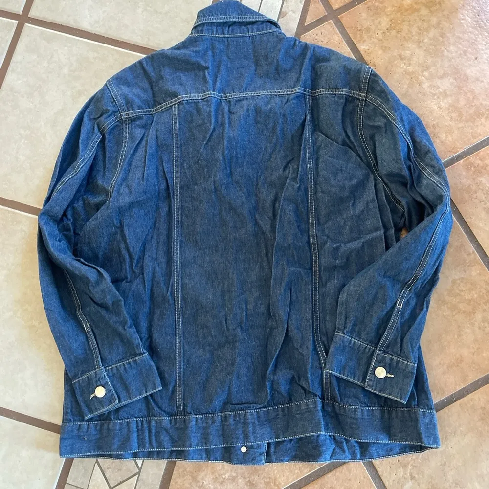 Blue Oversized Jean Jacket with Floral Embroidery Size XL - Image 6