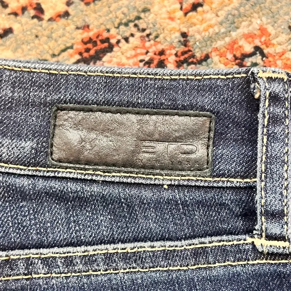 FINAL PRICE Elie Tahari New York Bridgett Skinny Jeans - Image 8