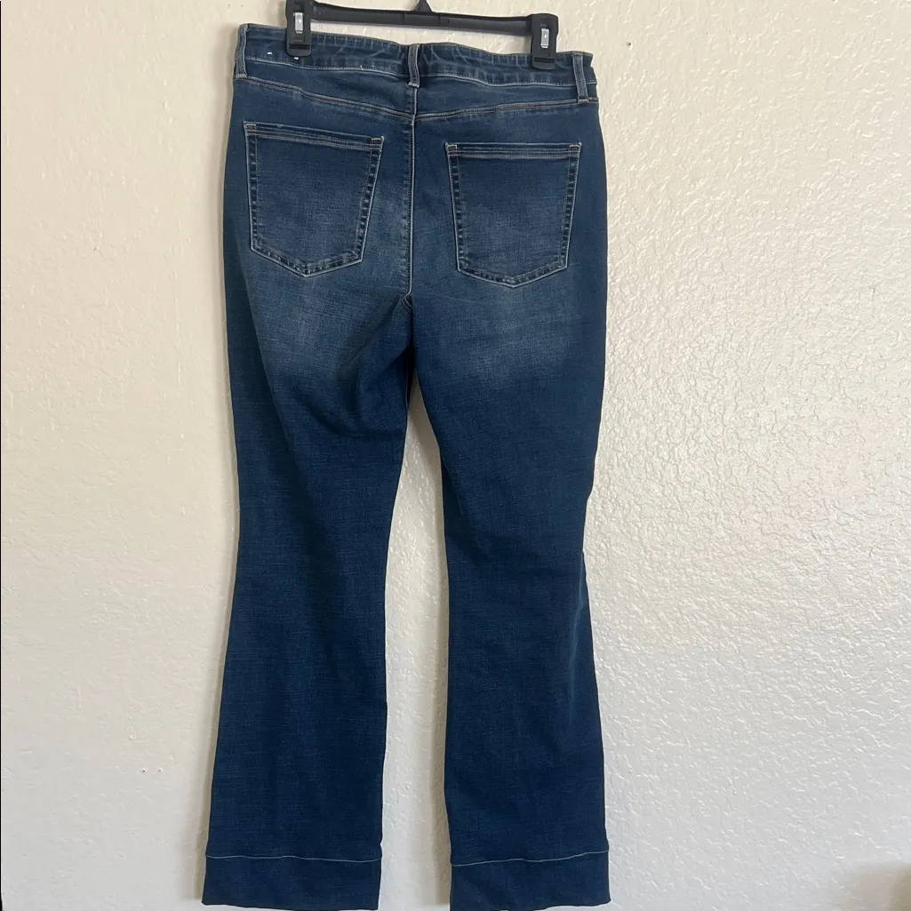 White House Black Market Blue Boot Cut Jeans Size 8R - Image 7