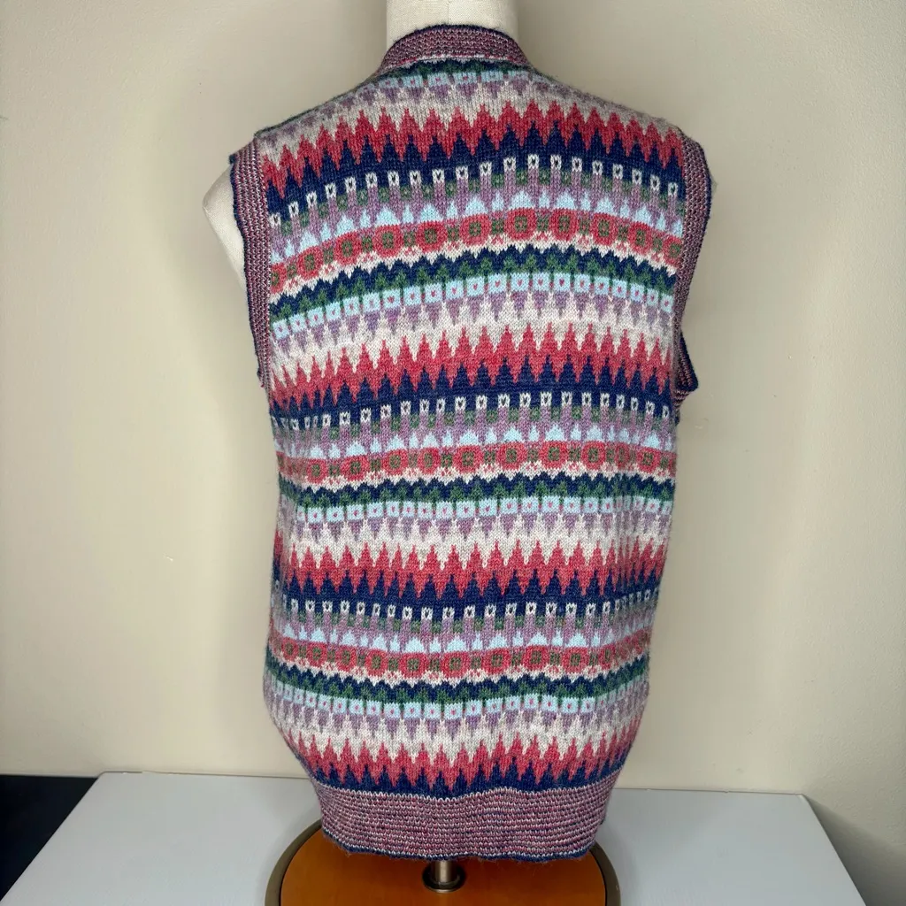 Vintage Womens Sweater Vest Medium Southwestern Western Preppy Red Blue Wool 70s - Image 3