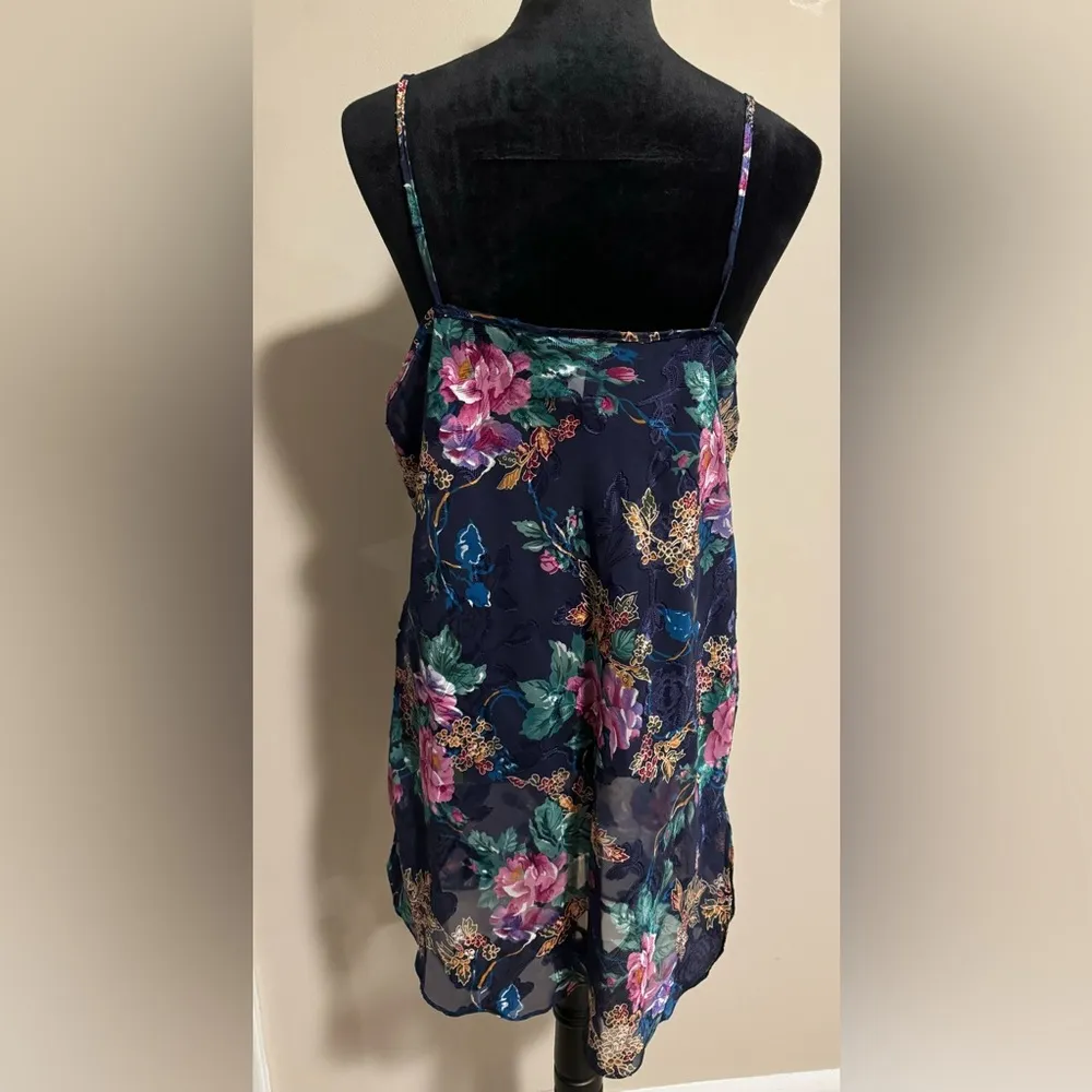 EUC Vintage Intimate Moods Blue and Pink Floral Lace Slip Dress size large - Image 3