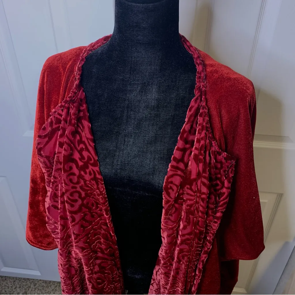Womans True Red Burnout Velvet Kimono Size undefined - Image 3