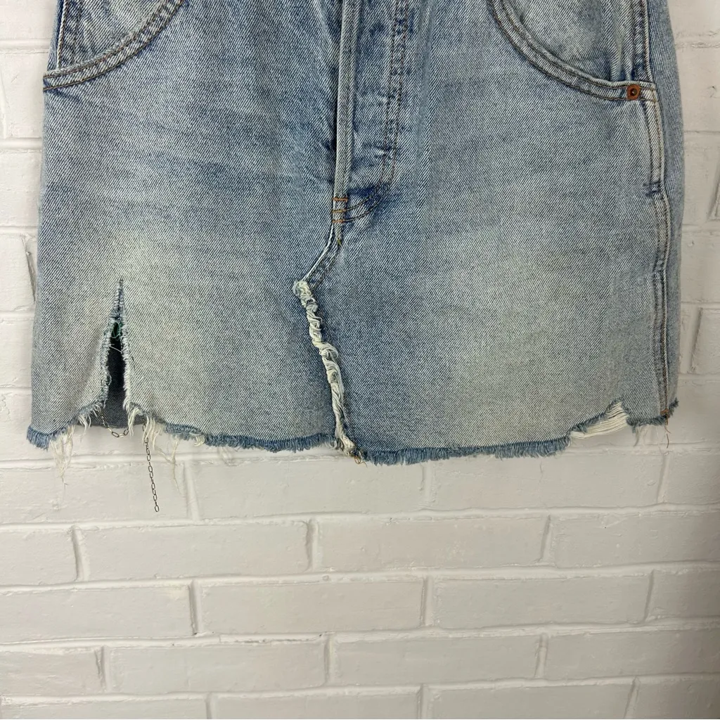 We The Free Free People Light Wash Denim Skirt Size 25 - Image 4