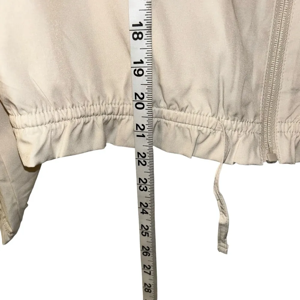 Cream White Old Navy Cropped Athletic Zip Up Fitness Jacket Women’s Size Large! - Image 3