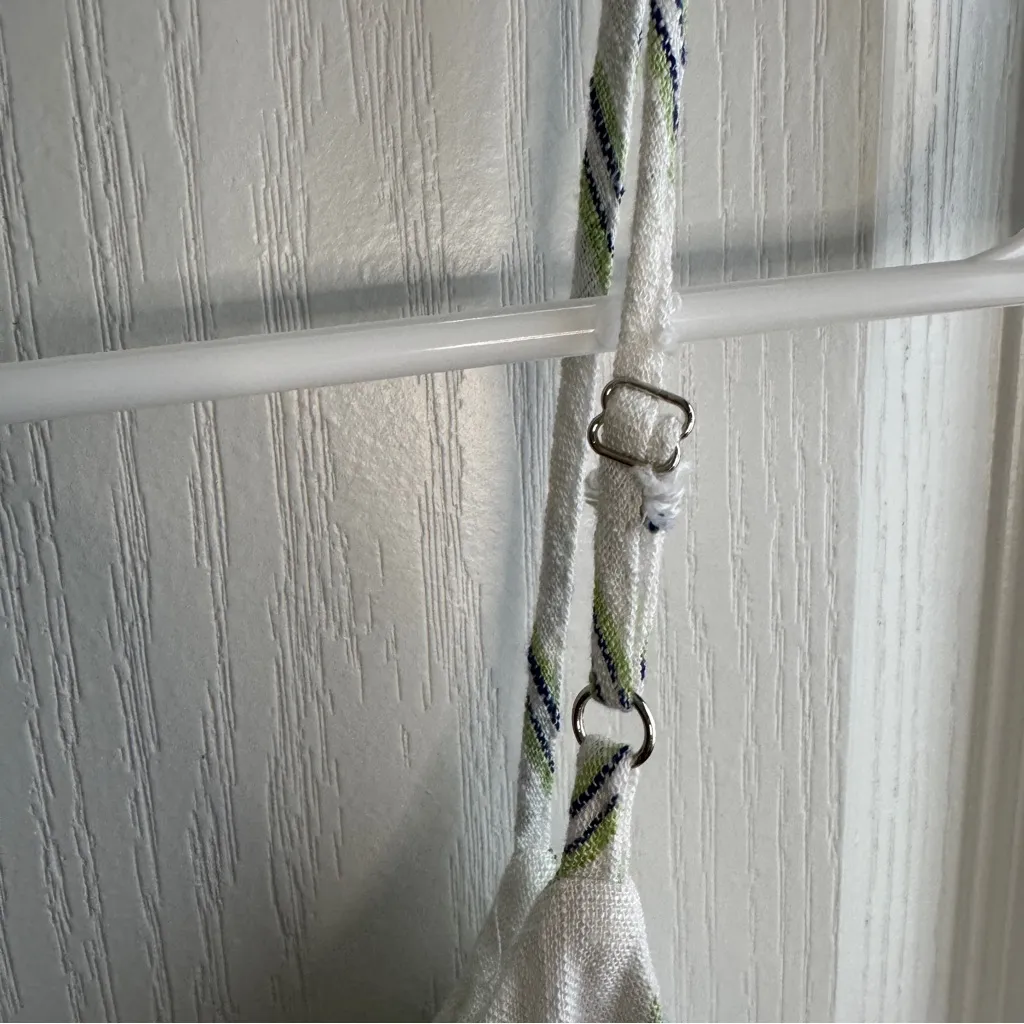 E & M striped faux button tank top size medium - Image 6