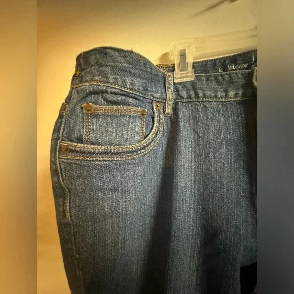 Liz‎ Claiborne women’s jeans size 18 Petite bootcut medium dark wash embroider - Image 5