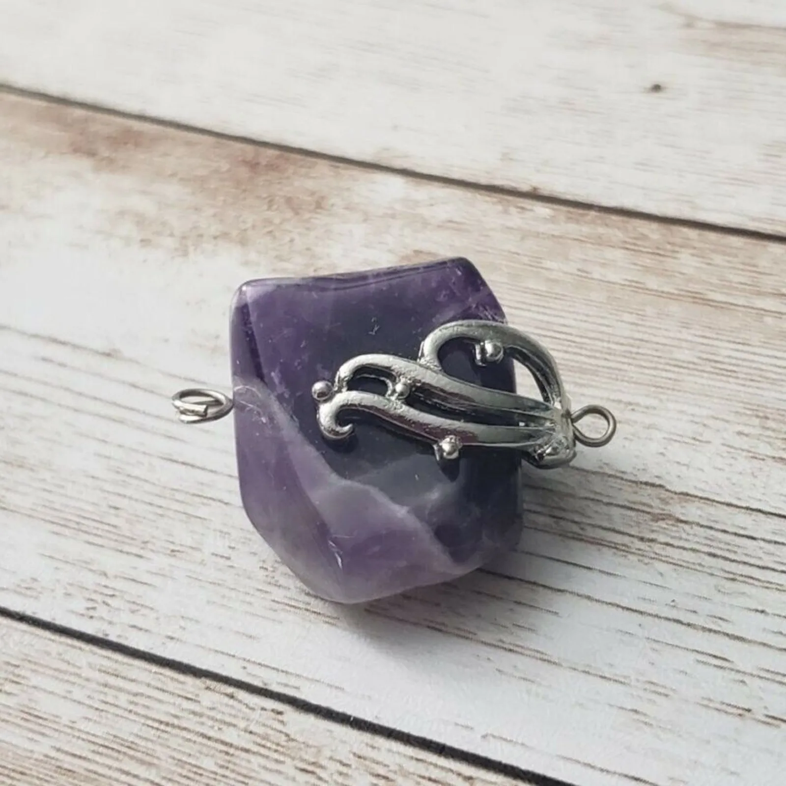 Vintage Pendant Raw Purple Stone with Silver Tone Accent - Image 10