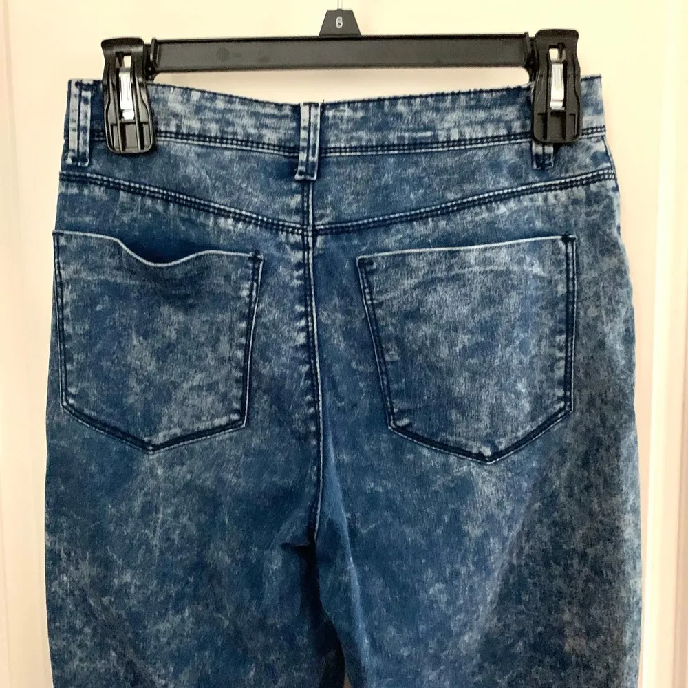 3/$15 Vanilla Star Acid Wash High Rise Skinny Jeans / Jeggings - Image 6