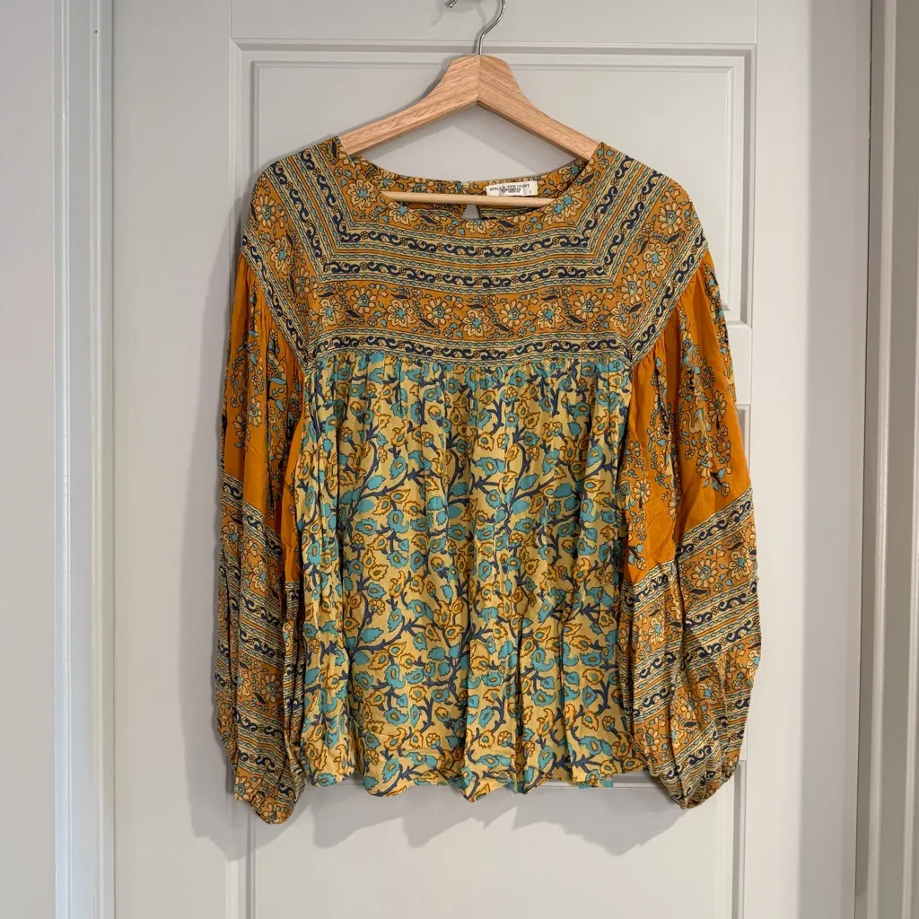 Spell & the Gypsy Delirium Boho Blouse Size Small Gold - Image 2