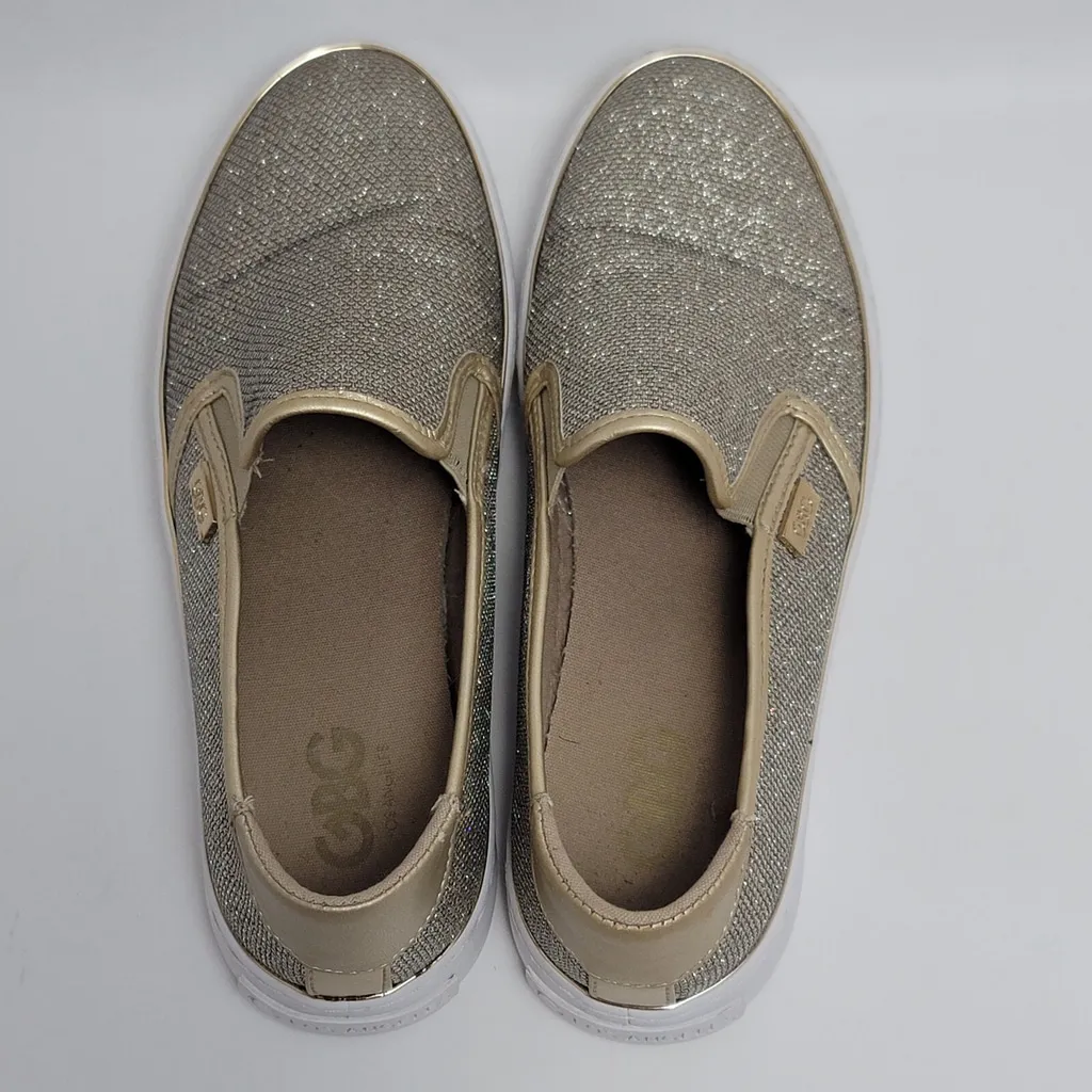 G By Guess Los Angeles Gollys2 Slip-On Sneakers Metallic Gold Glitter Shoe Sz 8M - Image 6