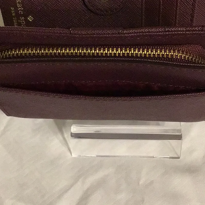 KATE SPADE ♠️ BURGUNDY SAFFIANO LEATHER BIFOLD WALLET COA - Image 14
