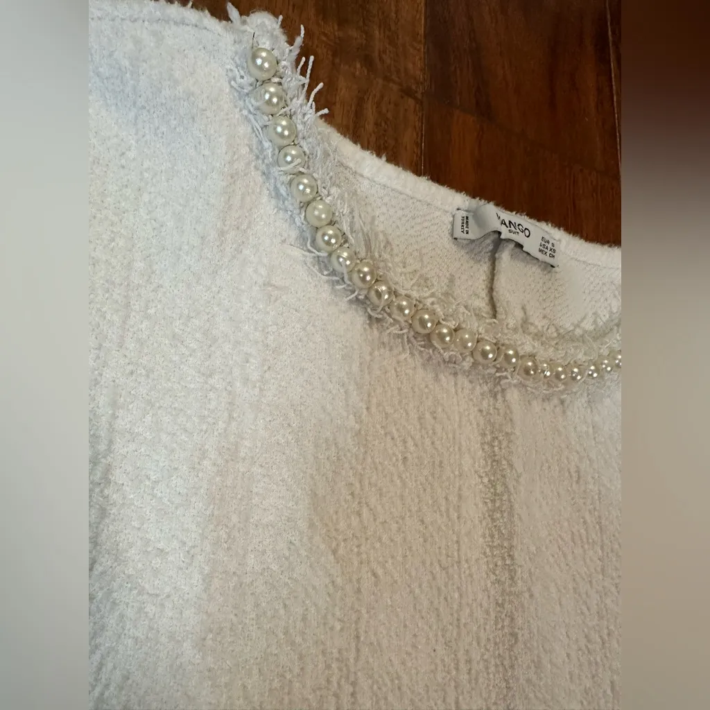 Mango Sweater with Pearl Neck Detail - Image 3
