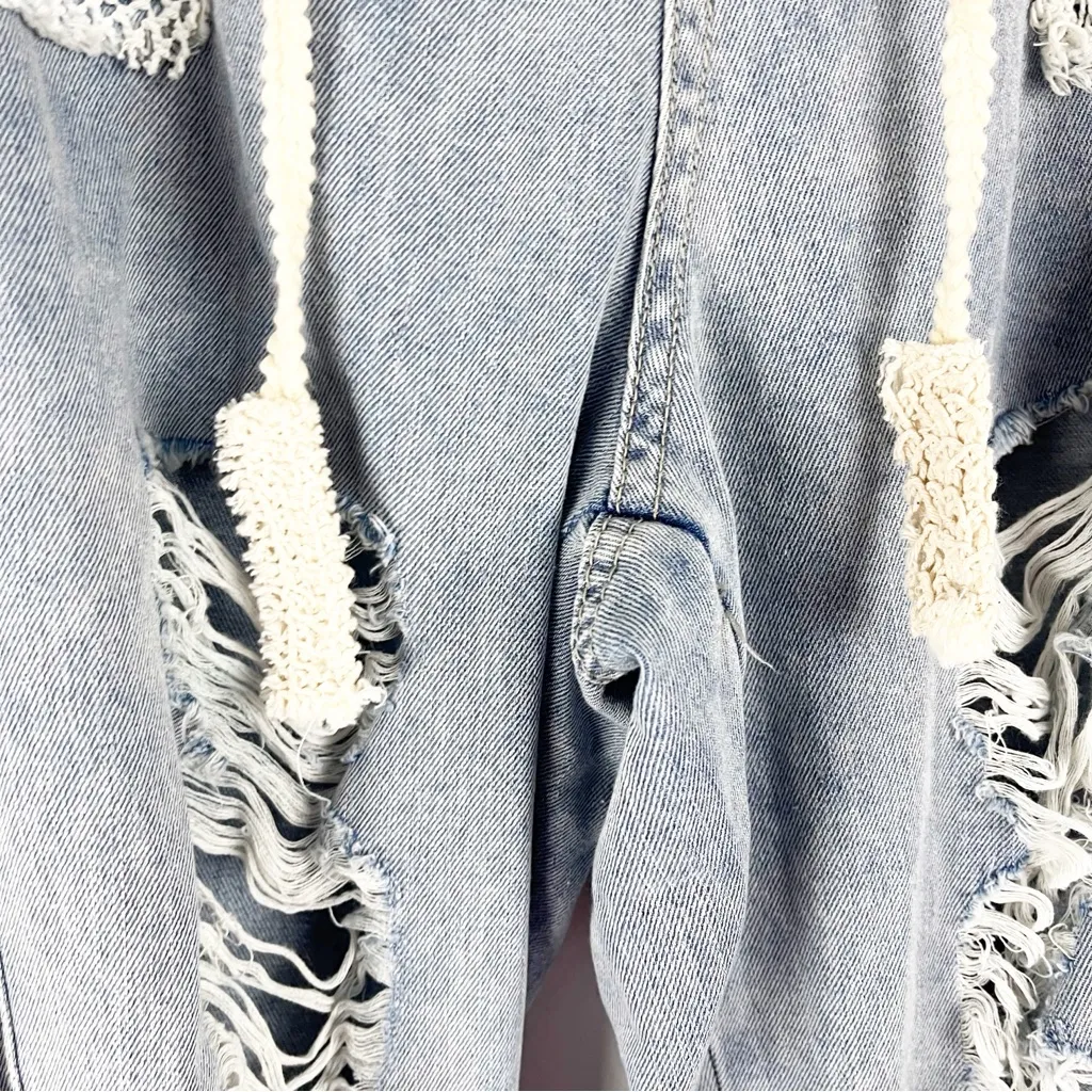 POL Light Wash Ultra High Rise Ripped Distressed  Pockets Tie Waist Jeans Medium - Image 7