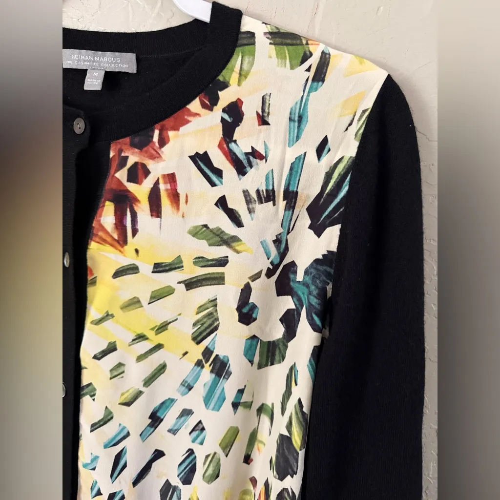 Neiman Marcus Women's Cashmere Silk Cardigan Lightweight Sweater Tropical M - Image 4