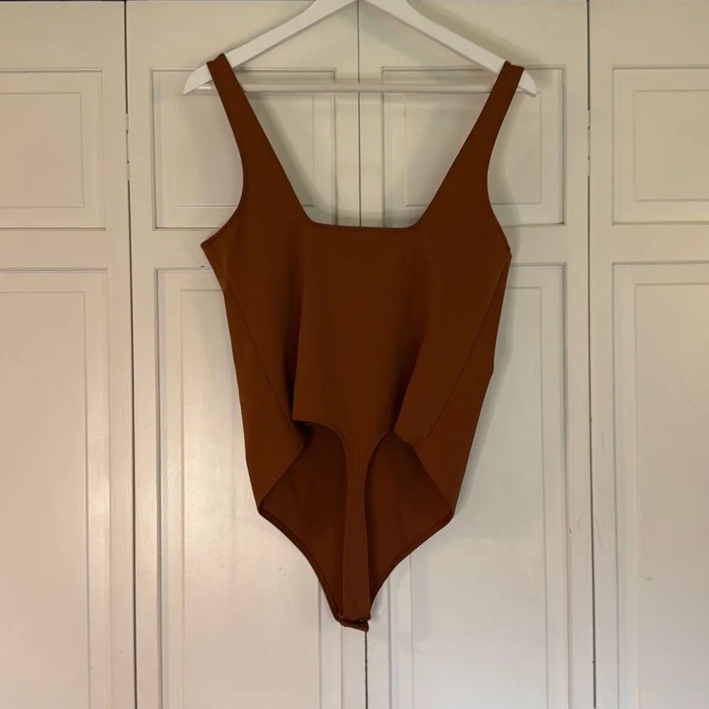 Good American brown square neck tank bodysuit 4 - Image 6