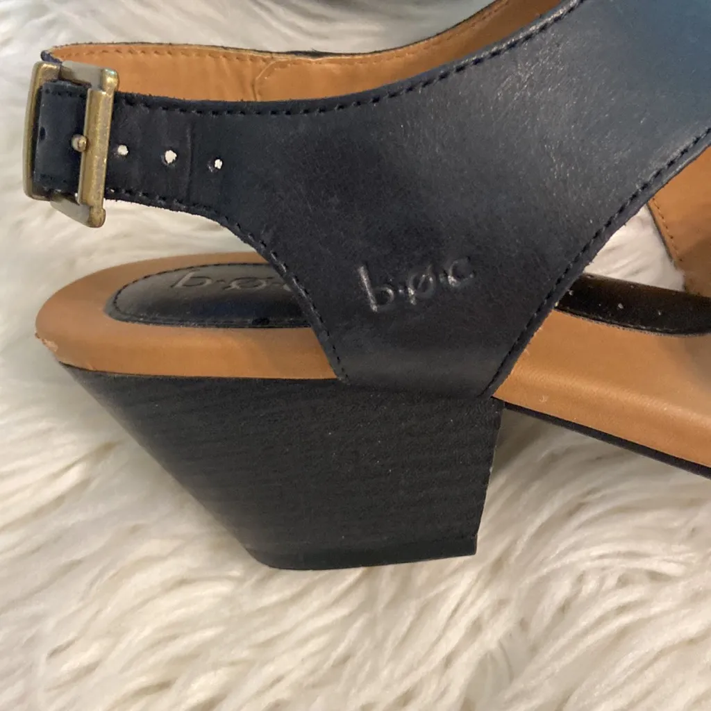 BOC Leather Women's Sandals size 10 see all photos for condition color black - Image 3
