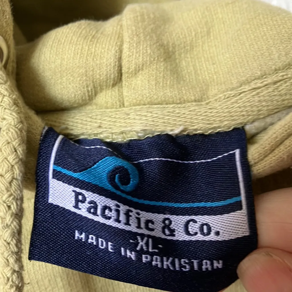 FINAL MARKDOWN Pacific & co bar harbor Maine hoodie xl - Image 3