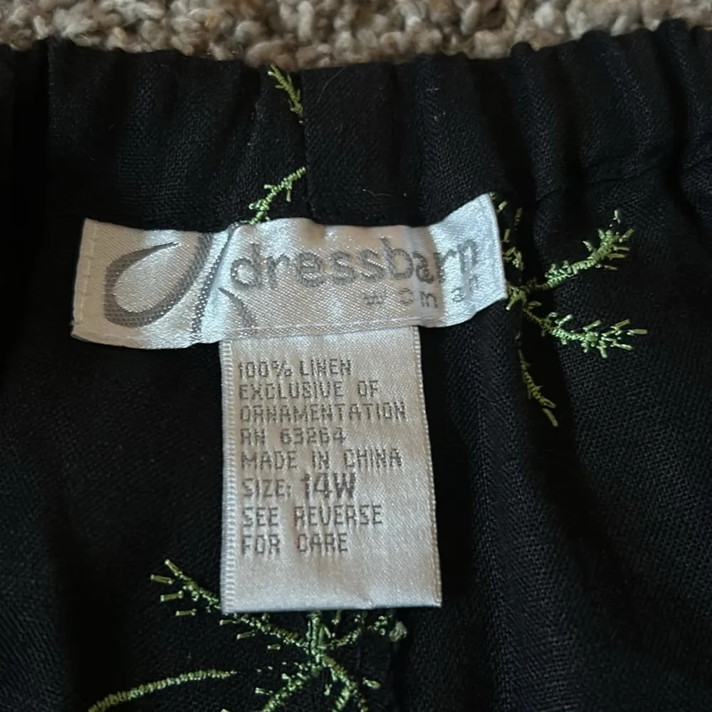 Dressbarn women’s navy blue palm tree linen capris Sz 14W - Image 7