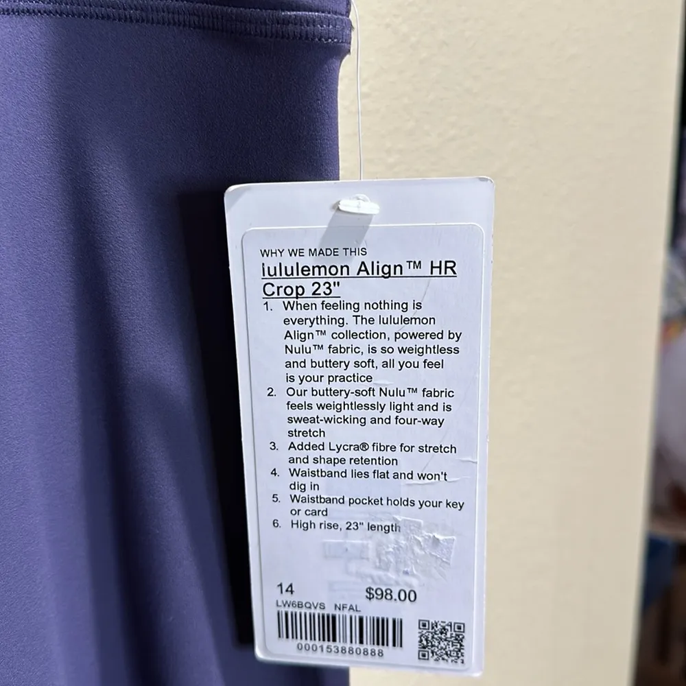 NWT Lululemon size 14 Align high rise 23” crop leggings - Image 9