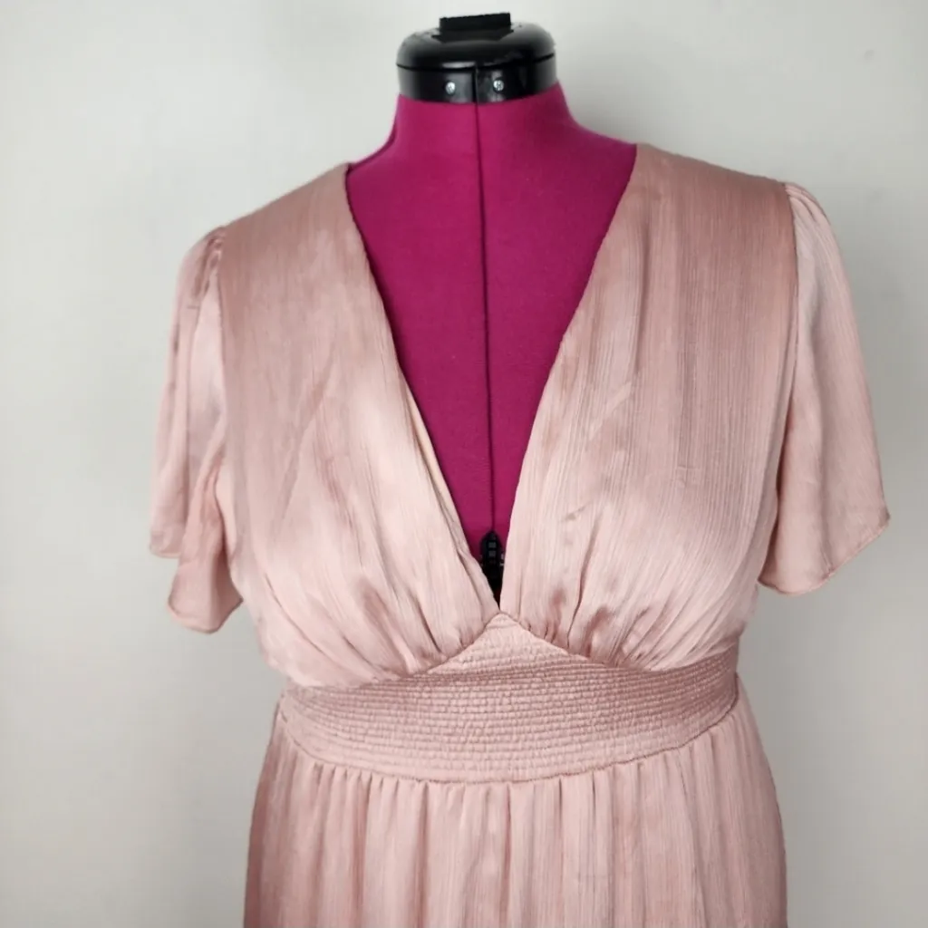 Baltic Born Dress Rose Prague Satin Maxi Deep V Neck Smoxked Waist Size L - Image 7