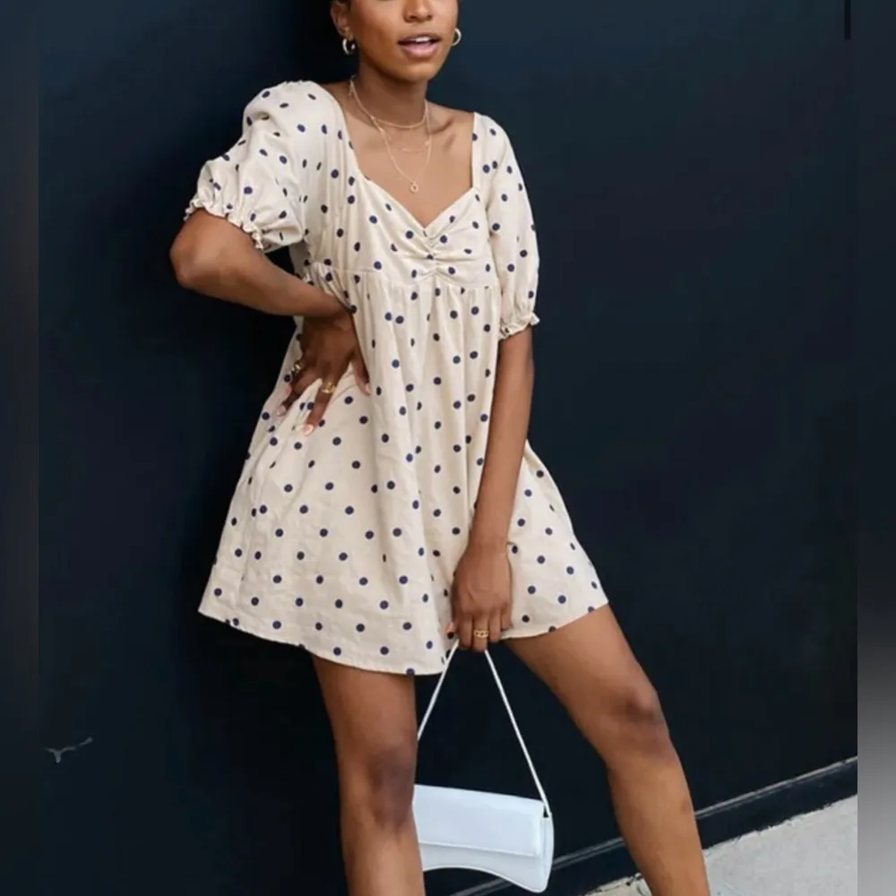 Vestique Dress 👗 - Image 4