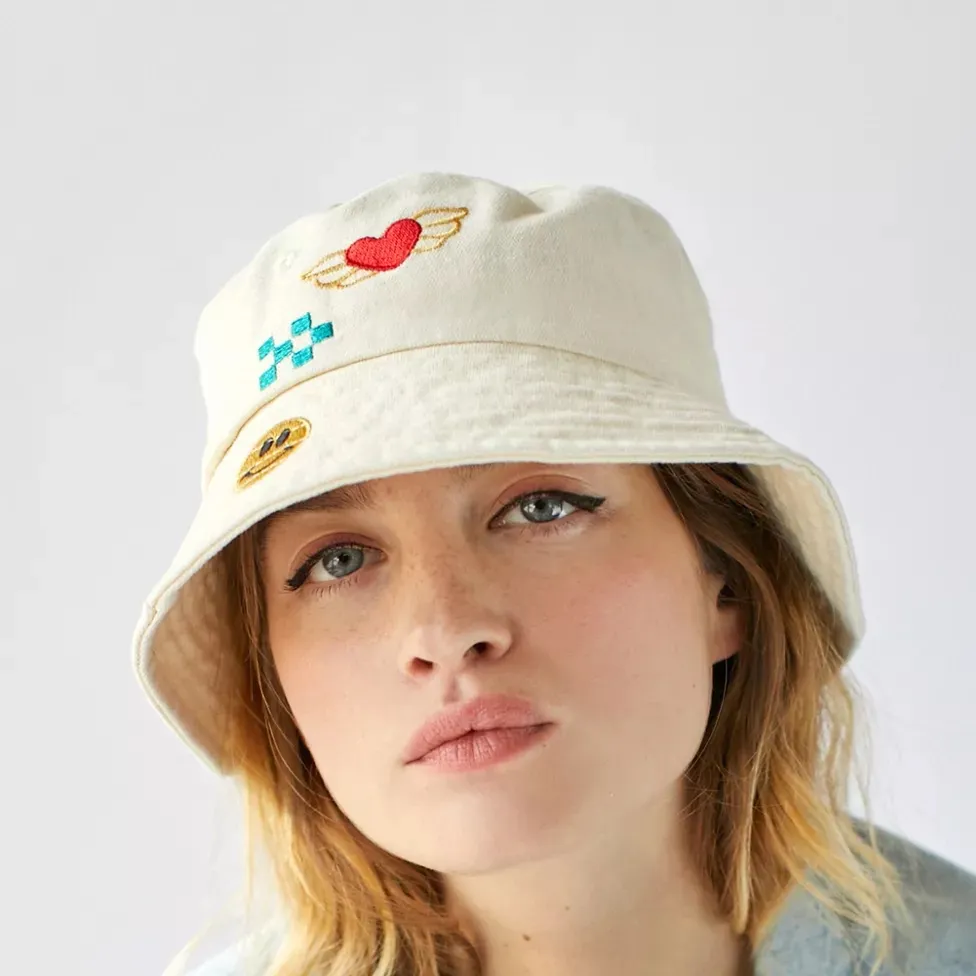 Urban outfitters Poppy Embroidered Bucket Hat butterfly cherry smiley face sand - Image 4
