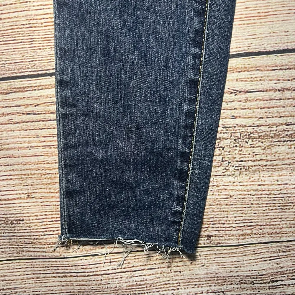 Articles of Society Jeans Women’s  26 Blue Skinny Ankle Raw Hem Distressed Denim - Image 7