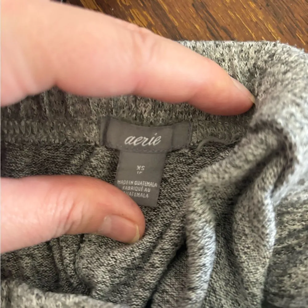 Aerie gray drawstring jogger with pockets size XS - Image 2