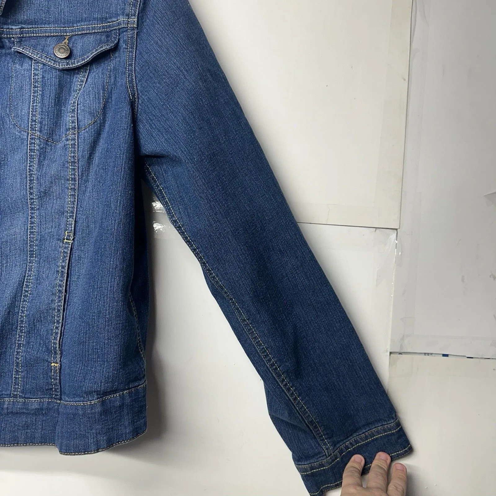 Faded Glory Women’s Jean Jacket Size XXL Blue Denim Button Front Classic - Image 9