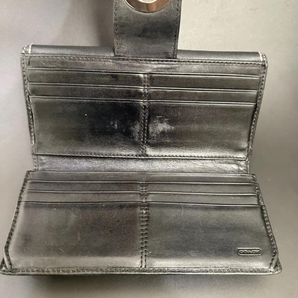 Vintage Y2K COACH Hampton Black Leather Contrast Stitch Turnlock Bifold Wallet - Image 5