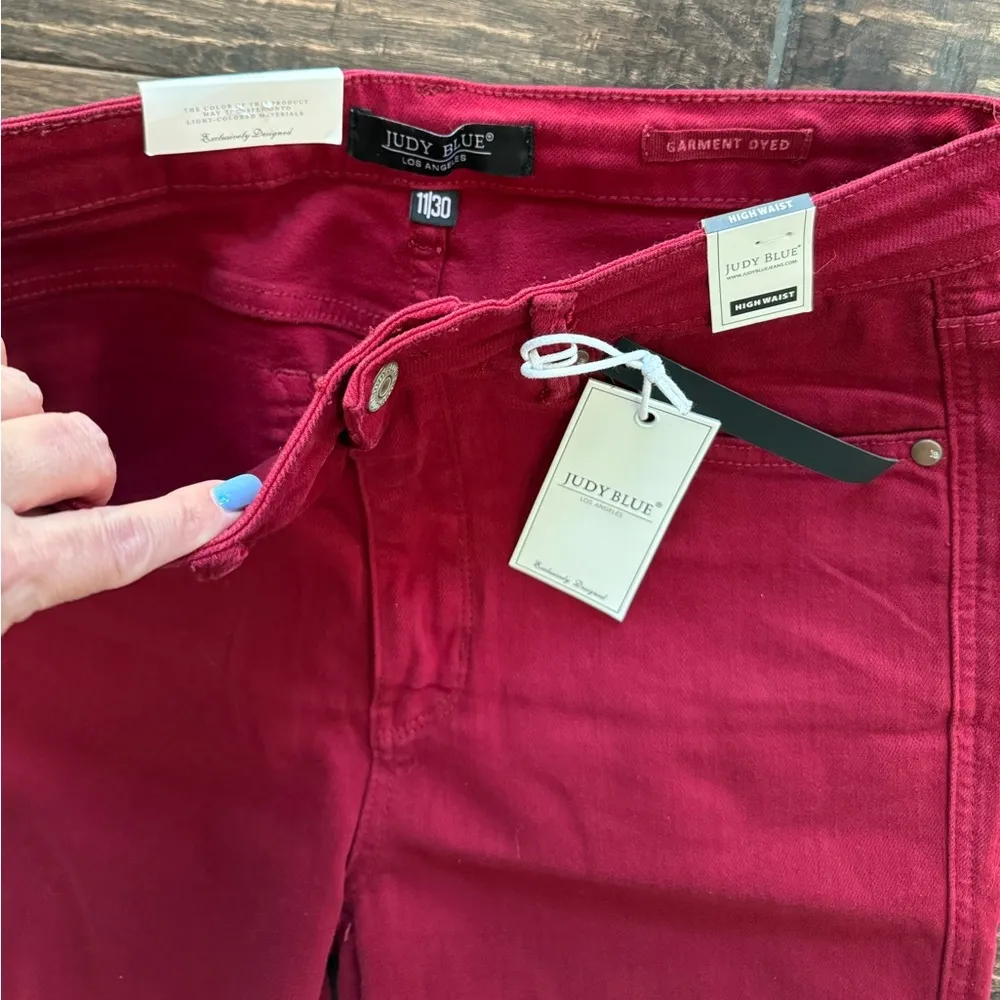 Judy Blue dark red tummy control skinny jeans 11/30 NWT Size undefined - Image 5