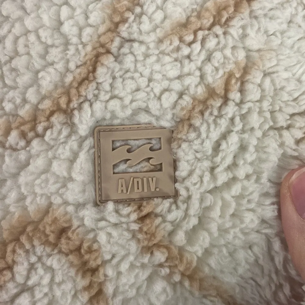 Billabong  Adventure Division Switchback Mock Fleece Pullover snap button size S - Image 8