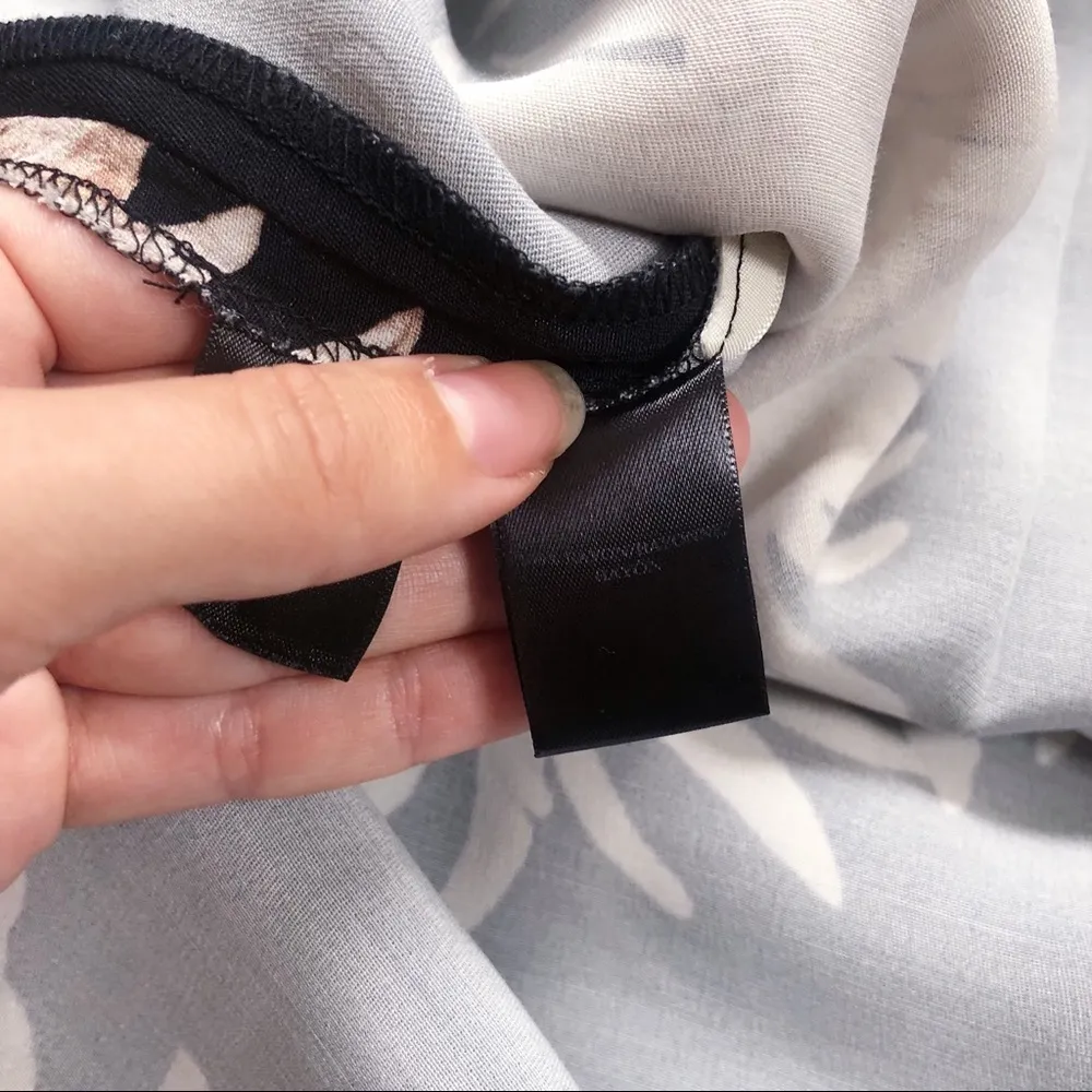 Ann Taylor • black chrysanthemum shirtdress floral popover shift dress summer - Image 13