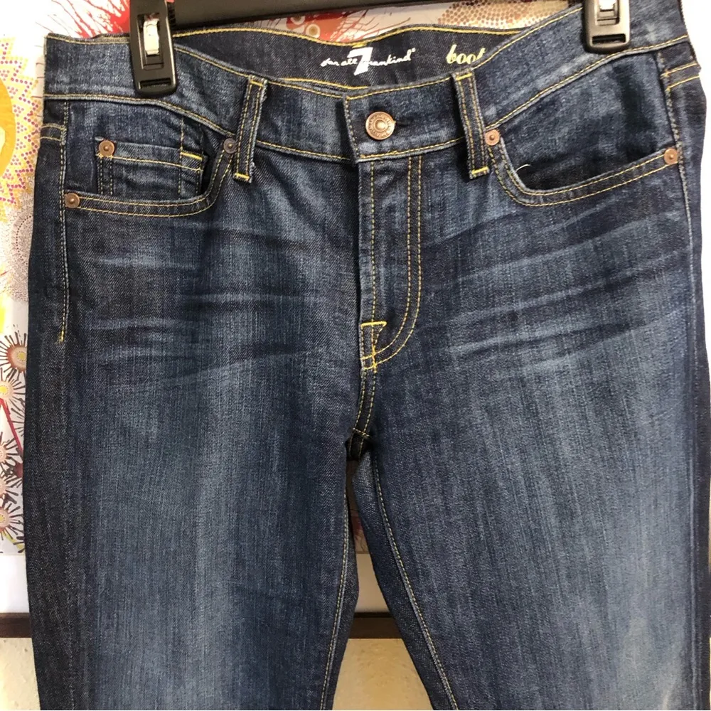 7 For All Mankind Bootcut Dark Wash Stretchy excellent condition Jeans 29 - Image 3